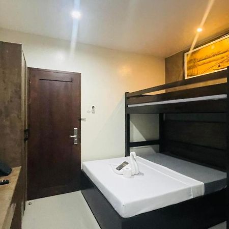 A&E Apartelle Bacolod Zewnętrze zdjęcie
