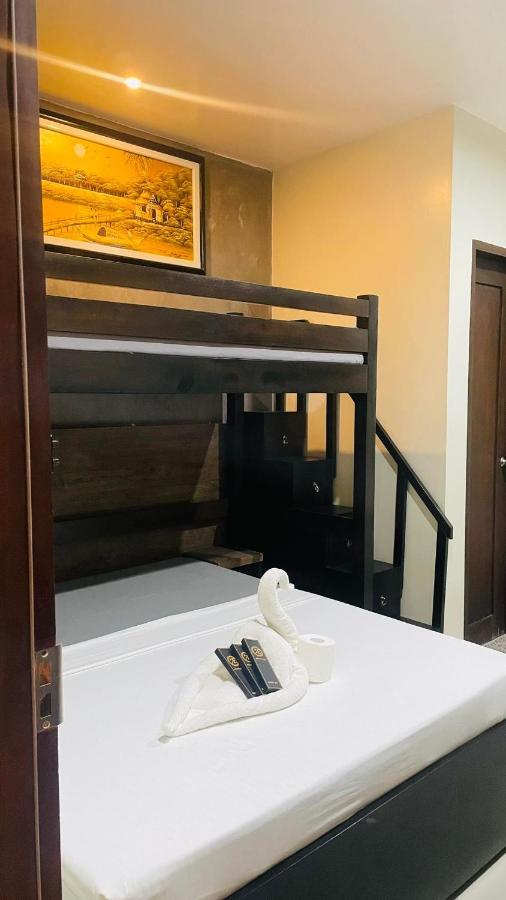 A&E Apartelle Bacolod Zewnętrze zdjęcie
