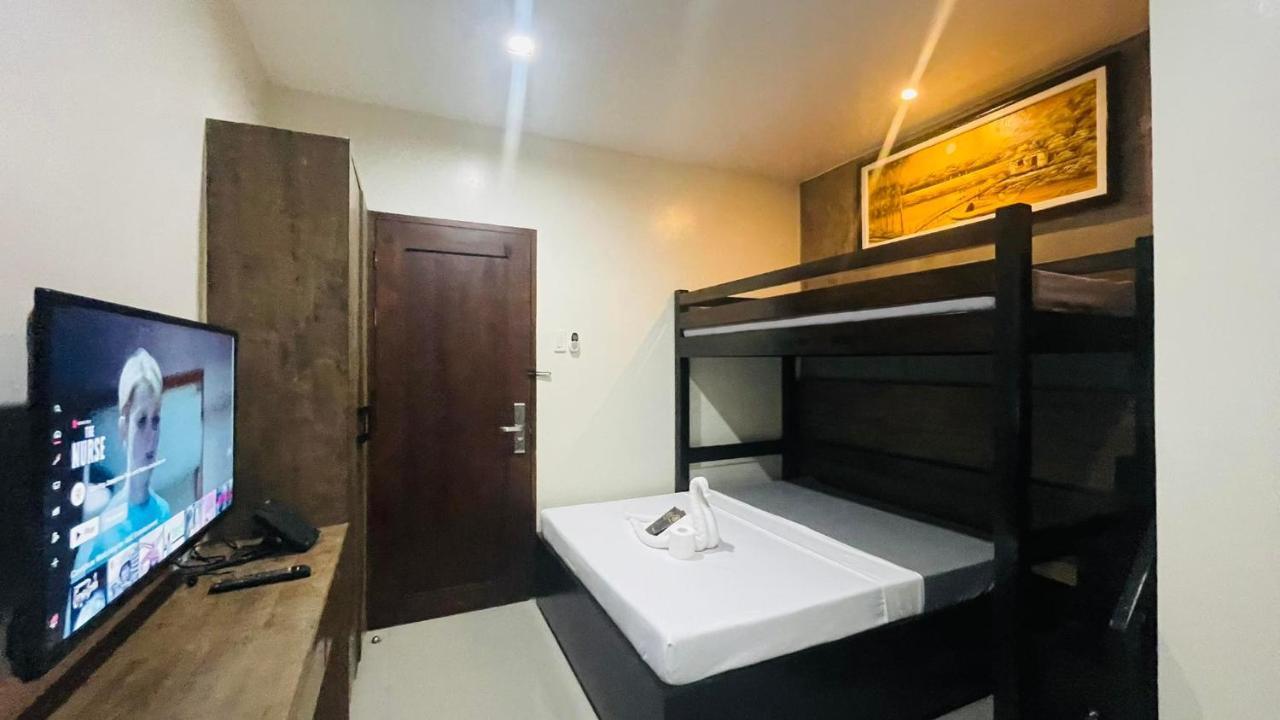 A&E Apartelle Bacolod Zewnętrze zdjęcie